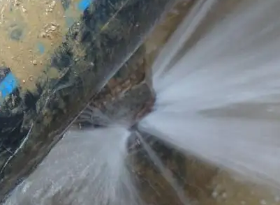 广灵卫生间测漏水施工步骤